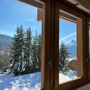 https://les-grangettes-2.hotels-rhonealpes.com